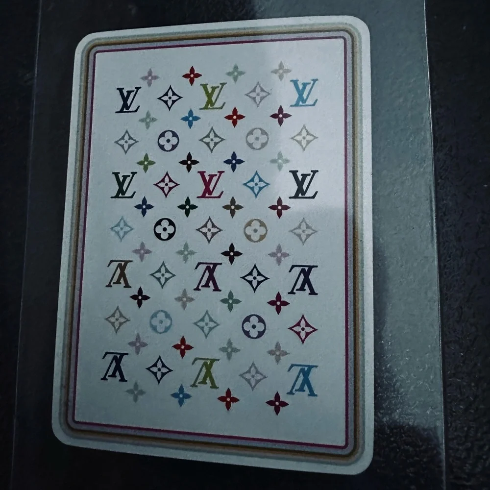 Louis Vuitton Multicolor White Murakami Monogram Card Queen ♠️ - Picture 1 of 2